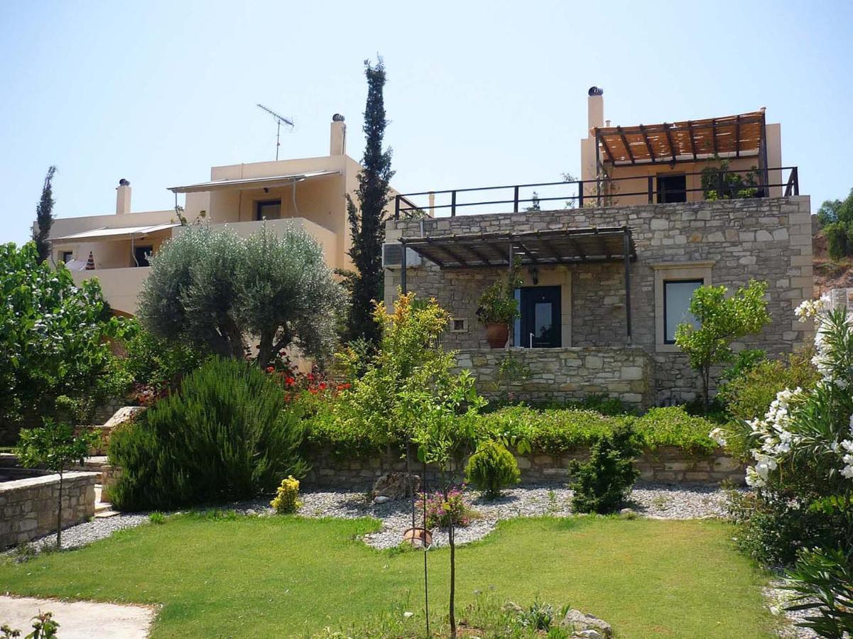 Sivas Apartments-Studios,Sigelakis With Very Nice View Bagian luar foto