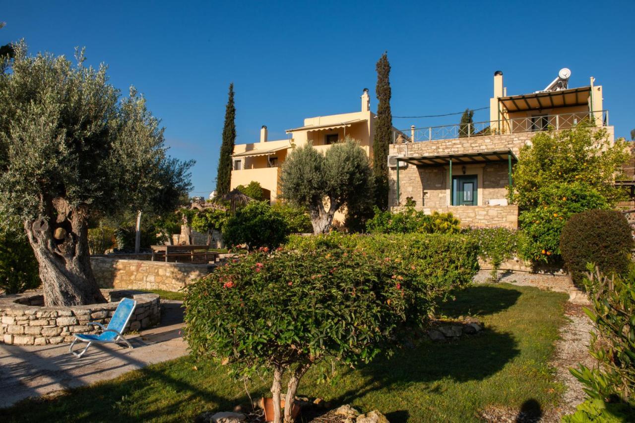 Sivas Apartments-Studios,Sigelakis With Very Nice View Bagian luar foto