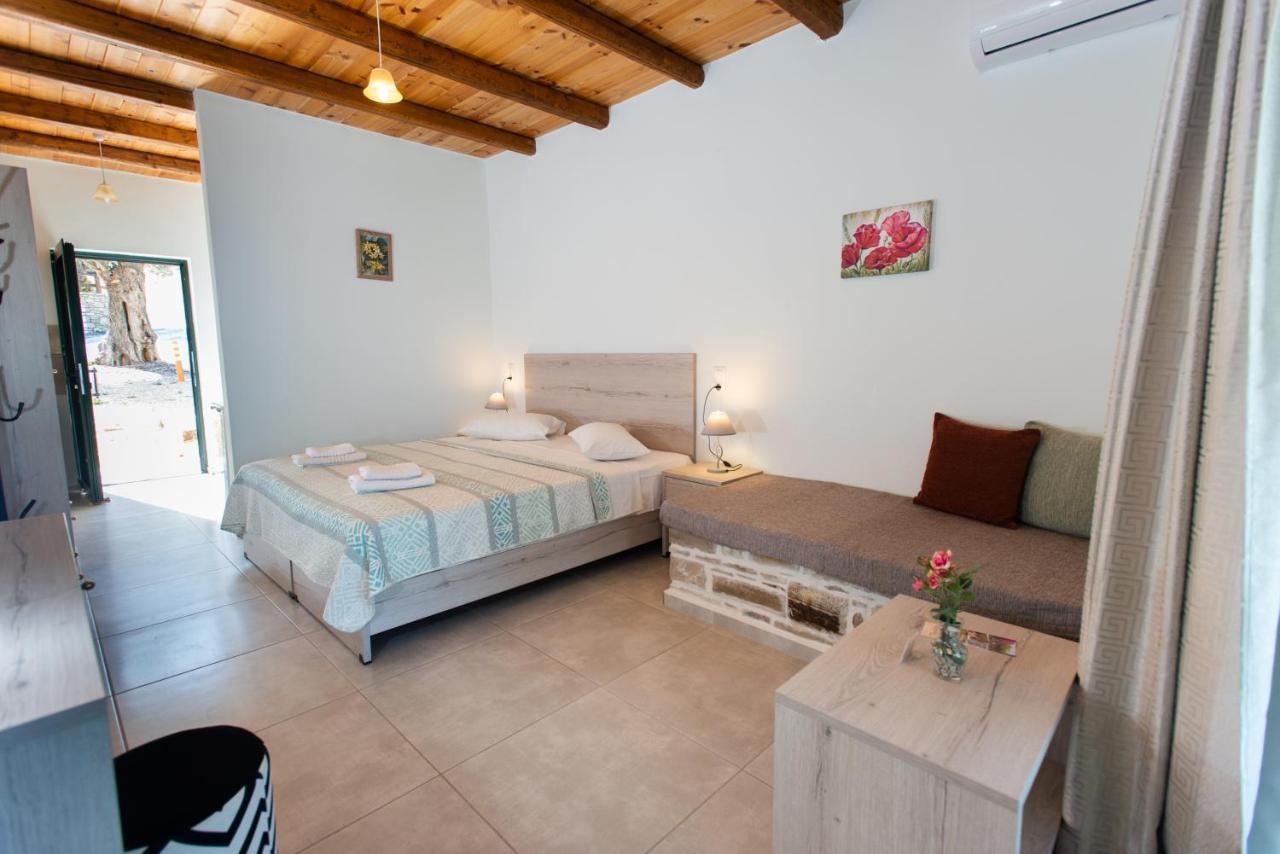 Sivas Apartments-Studios,Sigelakis With Very Nice View Bagian luar foto