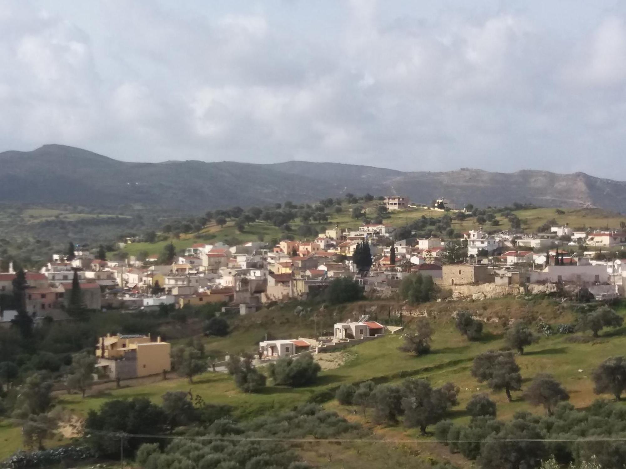 Sivas Apartments-Studios,Sigelakis With Very Nice View Ruang foto